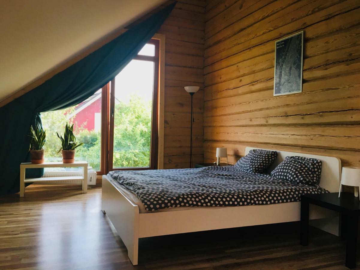 In A Scandinavian Style House Alloggio in famiglia *